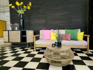 Geflecht Sideboard 0